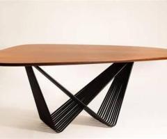 Mesa de centro seculo v